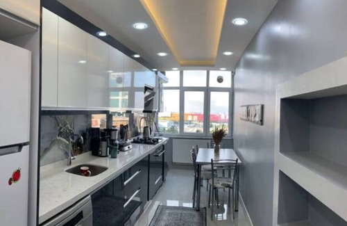 Beylikduzu Apartment | Fascinayting City View Family Frendly Well Furnished 3 bdr 1 living room