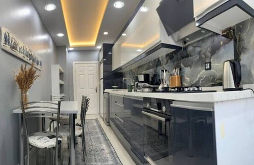 Beylikduzu Apartment | Fascinayting City View Family Frendly Well Furnished 3 bdr 1 living room