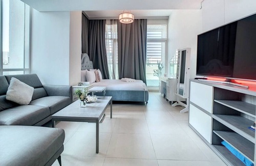 Al Sufouh 1 Apartment | Fashionable Studio in Al Sufouh