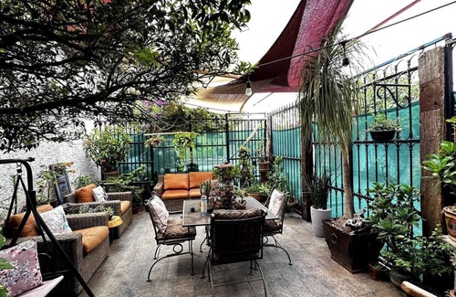 Guadalajara Apartment | Fast Wifi Private Apto Street Entry Garden CableTV