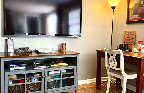Bywater Cottage | Faubourg Marigny Cottage W Private Courtyard Walk To FrenchQuarter&Frenchman St