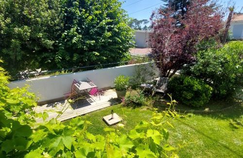 Saint-Palais-sur-Mer House | Fauvette17