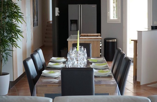 La Londe-les-Maures Villa | FAVORITE WITH SPLENDID SEA VIEW