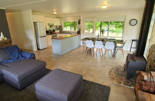 Smoko House | Feathertop Views and Barn