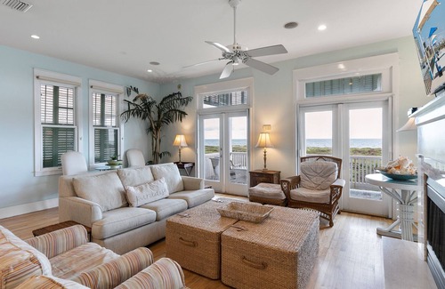 The Shores House | Featured in Coastal Living Magazine "Palm House" in Shores Division