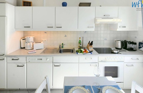 Binz Apartment | Feel-good vacation with a sunny balcony!