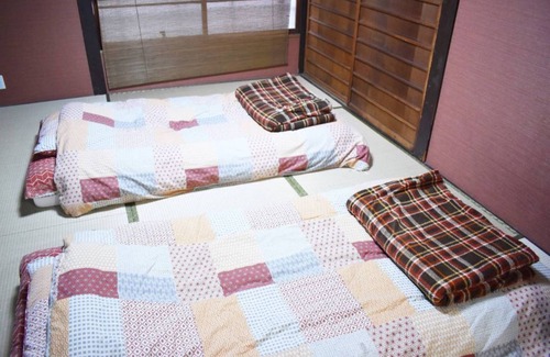 Minami House | Feeling like a devilish blade! 3 minutes walk from Nishioji station, 1 station from Kyoto station! Good access to tourist attractions / spacious and comfortable house / indoor Wi-Fi