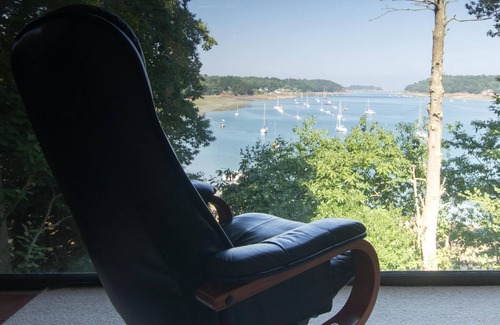 Lezardrieux House | Feet in the water, breathtaking view of the Trieux estuary