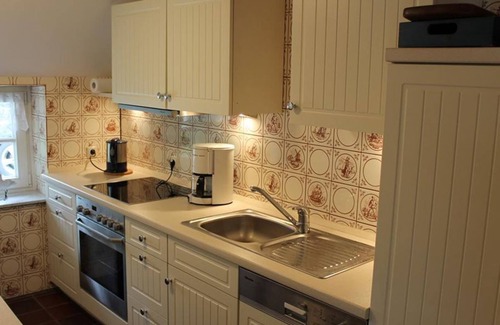 Eckwarden House | Feha Stellmacher Rauchhaus, Bad, WC, 2 Schlafräume - Ferienhäuser Stellmacher