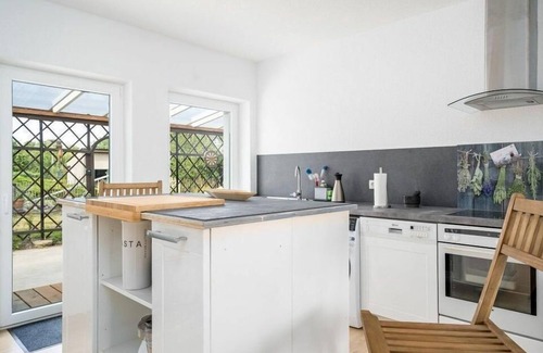 Mirow House | FeHaus Am Walnussbaum