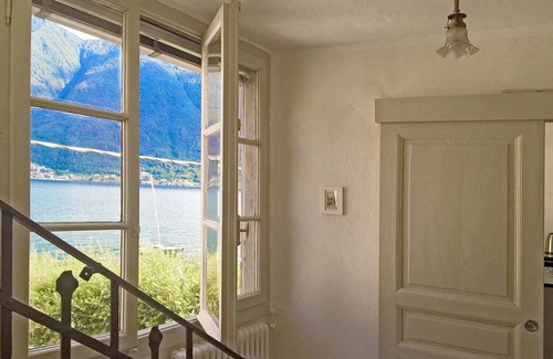 Colonno House | Felice sul Lago, Colonno, Italy