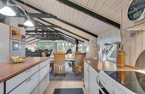 Egense House | "Feliza" - from the sea by Interhome