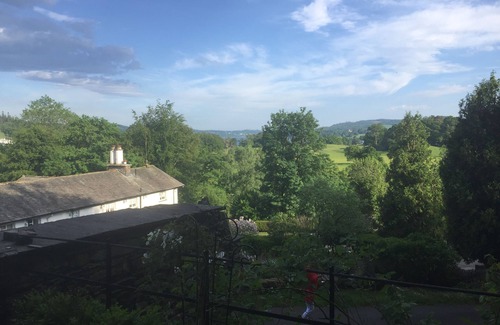 Grasmere House | Fellside luxury suite Ambleside With shared Riverside Garden