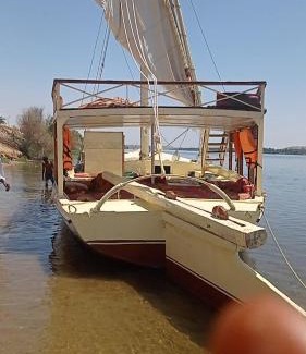 Aswan Boat Rental | felouque avec toilettes