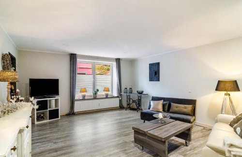 Heppens Apartment | Femeer 01