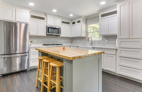 Weslaco House | Fenced Yard: Home < 1 Mi to Mayor Pablo Peña Park