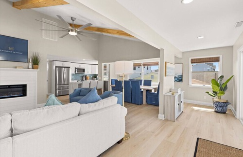 Edgewater Acres House | Fenwick Shores House