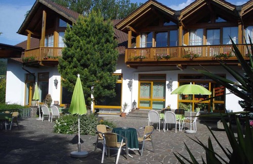 Neukirchen Beim Heiligen Blut Hotel | Ferienhotel Münch