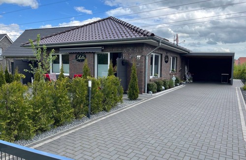 Bockhorn House | Feriehaus Sibylle here you can feel good and pets allowed