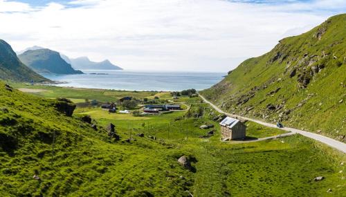 Vestvagøy House | Feriehus med flott havutsikt ved Hauklandstranden