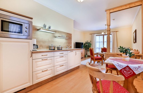 Ramsau Apartment | Ferienwohnung Reiteralpe, 1-2 Personen, 56 qm, Dusche/WC, Balkon, 1 Schlafzimmer, Geschirrspüler, Ost-West