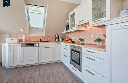 Koserow Apartment | Ferienappartement mit Balkon und Pkw-stellplatz im Herzen von Koserow