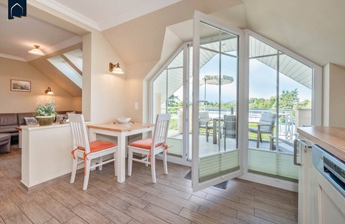 Koserow Apartment | Ferienappartement mit Balkon und Pkw-stellplatz im Herzen von Koserow