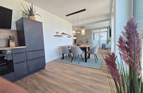 Norden Apartment | Ferienappartment Hafenblick - Herzlich Willkommen in der Zauberhaften Ferienwohnung Hafenblick!