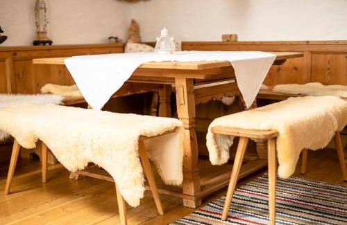 Emberg Apartment | Ferienchalet Katharina