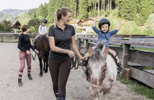 Grossarl Resort | Feriendorf Holzlebn