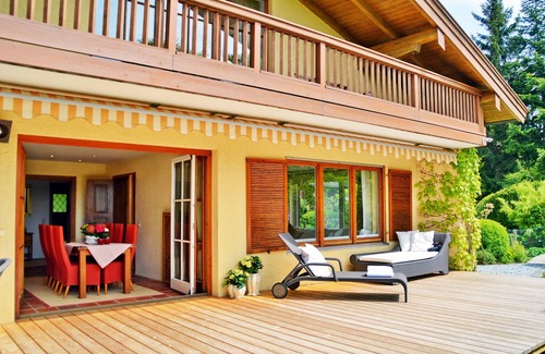 Breitbrunn a. Chiemsee Villa | *Ferienhaus Chiemsee Landhaus