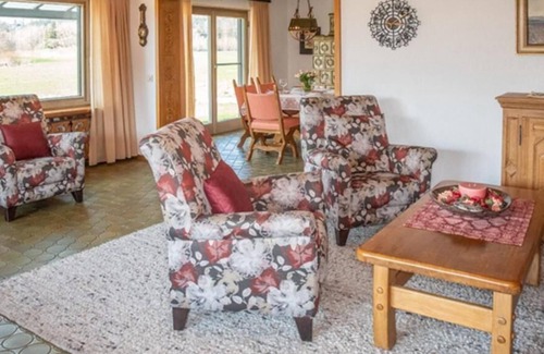 Grassau Apartment | Ferienhaus 130 qm bis 5 Personen, 3 separate Schlafzimmer