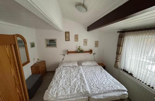 Feriendorf Hennesee House | Ferienhaus am Hennesee mit Terrasse, cleaning included