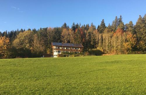 Kaufbeuren Apartment | Ferienhaus am Wald