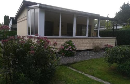 Loissin House | Ferienhaus am Wald