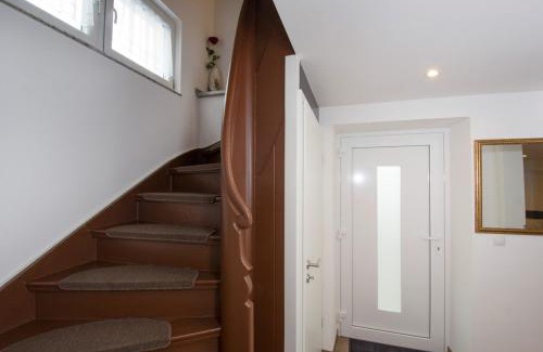 Andernach Apartment | Ferienhaus an der Burg Namedy