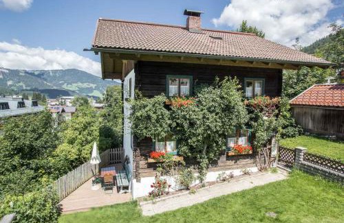 Flachau Ski Chalet | Ferienhaus/Chalet Schneiderhäusl