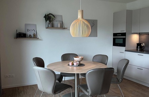 Heringhausen House | Ferienhaus Diemelblick 14 mit Seeblick und Sauna am Diemelsee für bis zu 6 Gäste