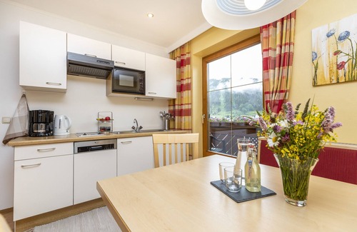 Flachau Hotel | Ferienhaus Eva