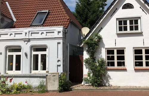 Tetenbull House | Ferienhaus "landhaus Everschop" in Tetenbüll für 4-5 Personen