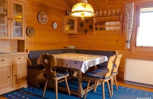 Viechtach House | Ferienhaus Nr 7, Typ B, Feriendorf Jägerpark, Bayerischer Wald