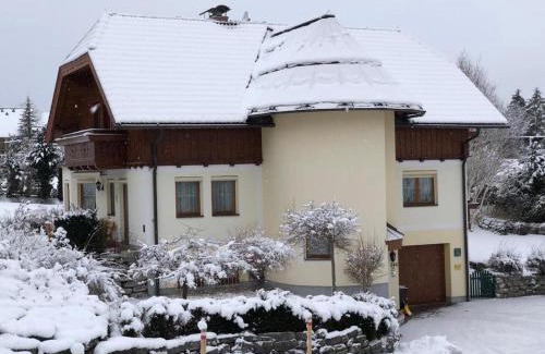 Michaelerberg-Pruggern Apartment | Ferienhaus Schaller am Galsterberg