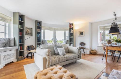 Rantum House | Ferienhaus Seehaus Sylt - Urlaubszauber in den Dünen mit fantastischem Meerblick