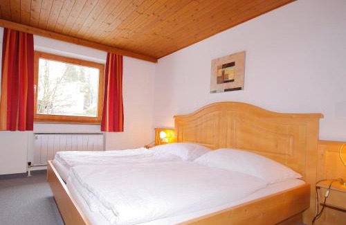 Juns House | Ferienhaus Tux Holiday Home