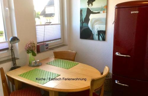 Ziegelhof House | Ferienhaus Us lütt Hus und das Zimmer Linde im Haupthaus