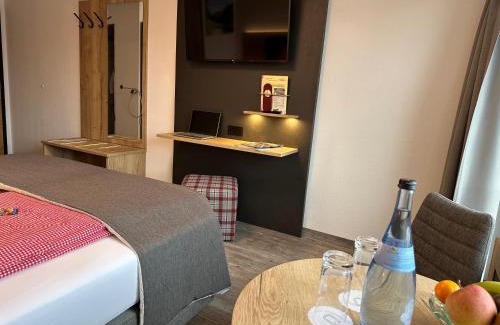 Bolsterlang House | Ferienhotel Silberdistel garni