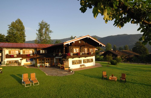 Schoenau am Koenigssee Apartment | Ferienwohnung Kehlstein, für 1 bis 2 Personen, 35 qm, mit Dusche/WC, Balkon