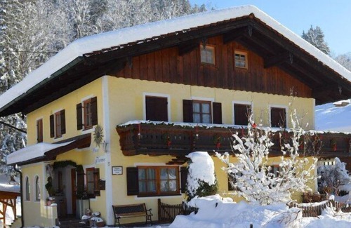 Schwob Apartment | Ferienwohnung für 1 bis 2 Personen, 40 qm, mit getrenntem Wohn-/Schlafraum und Balkon