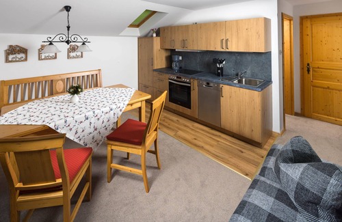 Schwob Apartment | Ferienwohnung 3 für 2 bis 4 Personen, 63 qm, 2 Schlafzimmer, 2 Bäder, Balkon