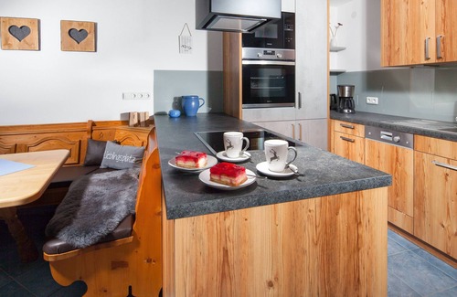Unterschonau Apartment | Ferienwohnung 2 bis 2 Personen, 52 qm, Obergeschoss, 1 separates Schlafzimmer, Balkon